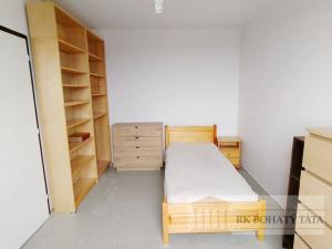 Pronájem bytu 3+1, Praha - Háje, Hviezdoslavova, 62 m2