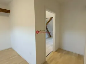 Pronájem bytu 4+kk, Hořice, 99 m2