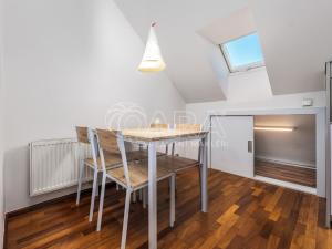 Pronájem bytu 3+kk, Praha - Vinohrady, Velehradská, 97 m2