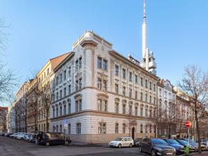 Pronájem bytu 3+kk, Praha - Vinohrady, Velehradská, 97 m2