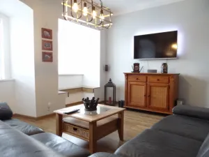 Prodej rodinného domu, Vroutek, Kryrská, 300 m2