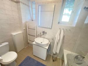 Pronájem bytu 2+kk, Praha, Svatoslavova, 51 m2