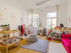 Prodej obchodního prostoru, Praha - Nusle, Jaromírova, 380 m2