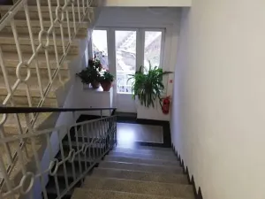 Pronájem bytu 1+1, Praha - Smíchov, Podbělohorská, 45 m2