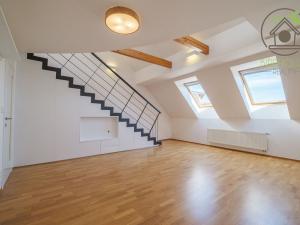 Prodej bytu 2+1, Praha - Suchdol, Brandejsovo náměstí, 116 m2