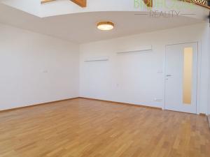 Prodej bytu 2+1, Praha - Suchdol, Brandejsovo náměstí, 116 m2