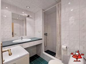 Pronájem bytu 1+1, Praha - Smíchov, Na Valentince, 48 m2