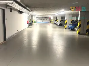 Pronájem garážového stání, Olomouc, Edvarda Beneše, 12 m2