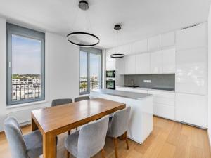 Pronájem bytu 4+kk, Praha - Jinonice, Walterovo náměstí, 109 m2