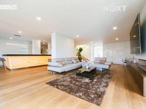 Prodej rodinného domu, Moravany, V Jámách, 382 m2