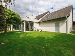 Prodej rodinného domu, Moravany, V Jámách, 382 m2