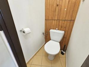 Pronájem bytu 3+kk, Praha - Záběhlice, Bělčická, 60 m2
