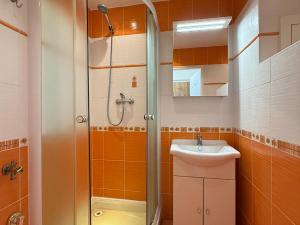 Prodej bytu 1+1, Litvínov - Horní Litvínov, Valdštejnská, 34 m2