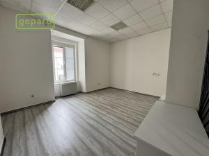 Pronájem kanceláře, Sokolov, Křížová, 26 m2