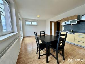 Pronájem bytu 3+kk, Brno, Šmahova, 73 m2