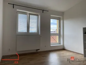 Pronájem bytu 2+kk, Opava - Předměstí, náměstí Slezského odboje, 54 m2