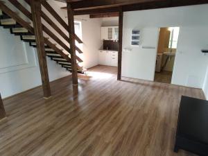 Prodej rodinného domu, Bartošovice, 840 m2