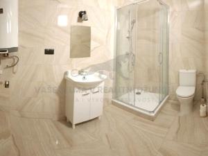 Prodej bytu 1+kk, Broumov, U Horní brány, 70 m2