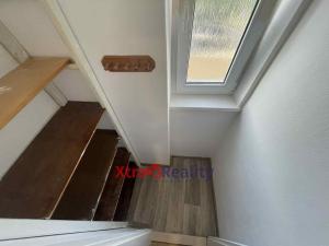 Pronájem bytu 2+1, Klášterec nad Ohří - Miřetice u Klášterce nad Ohří, Boženy Němcové, 69 m2