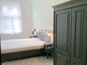 Pronájem bytu 2+1, Praha, Belgická, 65 m2