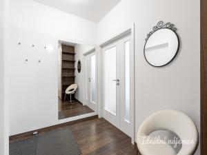 Pronájem bytu 3+kk, Praha - Modřany, Fikerova, 87 m2