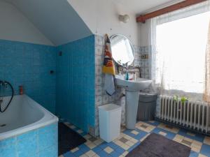 Prodej rodinného domu, Pchery - Humny, Husova, 180 m2