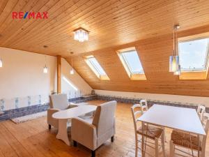 Prodej rodinného domu, Obora, 900 m2