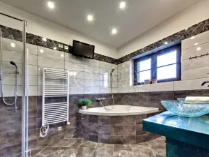 Prodej rodinného domu, Vrchlabí - Hořejší Vrchlabí, 429 m2