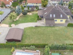 Pronájem vícegeneračního domu, Divišov, K Vodojemu, 267 m2