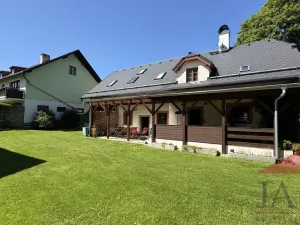 Prodej rodinného domu, Kašperské Hory - Červená, 242 m2