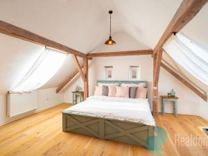 Prodej historického objektu, Záhoří - Jamný, 159 m2