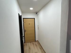 Pronájem bytu 1+1, Ústí nad Labem - Severní Terasa, Kmochova, 33 m2