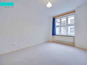 Pronájem bytu 3+1, Olomouc, Dolní náměstí, 100 m2