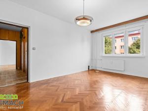 Pronájem bytu 2+1, Uherské Hradiště, Mánesova, 54 m2