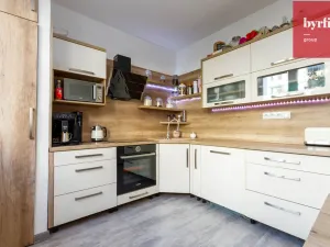 Prodej bytu 3+1, Orlová, Adamusova, 79 m2