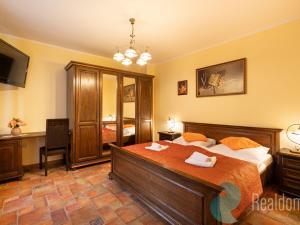 Prodej ubytování, Třeboň - Třeboň I, Rožmberská, 300 m2