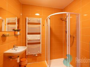 Prodej ubytování, Třeboň - Třeboň I, Rožmberská, 300 m2