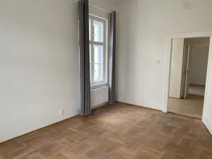 Prodej bytu 2+1, Mariánské Lázně, Hlavní třída, 74 m2