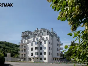 Prodej bytu 2+kk, Karlovy Vary, Šumavská, 87 m2