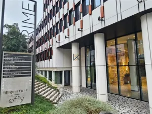 Pronájem obchodního prostoru, Praha - Nusle, Lomnického, 451 m2