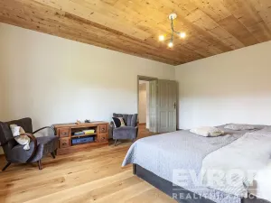 Prodej zemědělské usedlosti, Spálené Poříčí, 210 m2