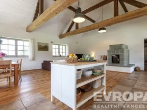 Prodej rodinného domu, Spálené Poříčí, 210 m2