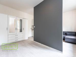 Prodej podílu 1/2 rodinného domu, Praha, Káranská, 225 m2
