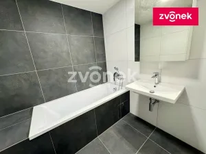 Pronájem bytu 3+kk, Zlín, Nad Stráněmi, 83 m2