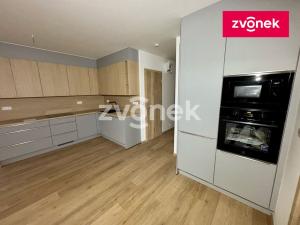 Pronájem bytu 3+kk, Zlín, Nad Stráněmi, 73 m2