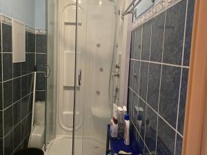 Pronájem bytu 1+1, Karlovy Vary - Drahovice, Maďarská, 46 m2