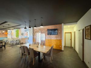 Pronájem restaurace, Chvalšiny, 140 m2