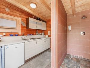 Prodej kanceláře, Uherské Hradiště, V Zahradách, 474 m2