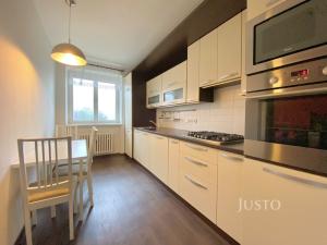 Pronájem bytu 2+1, Ostrava, Urxova, 64 m2