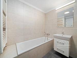 Pronájem bytu 2+kk, Praha - Chodov, Líbalova, 43 m2